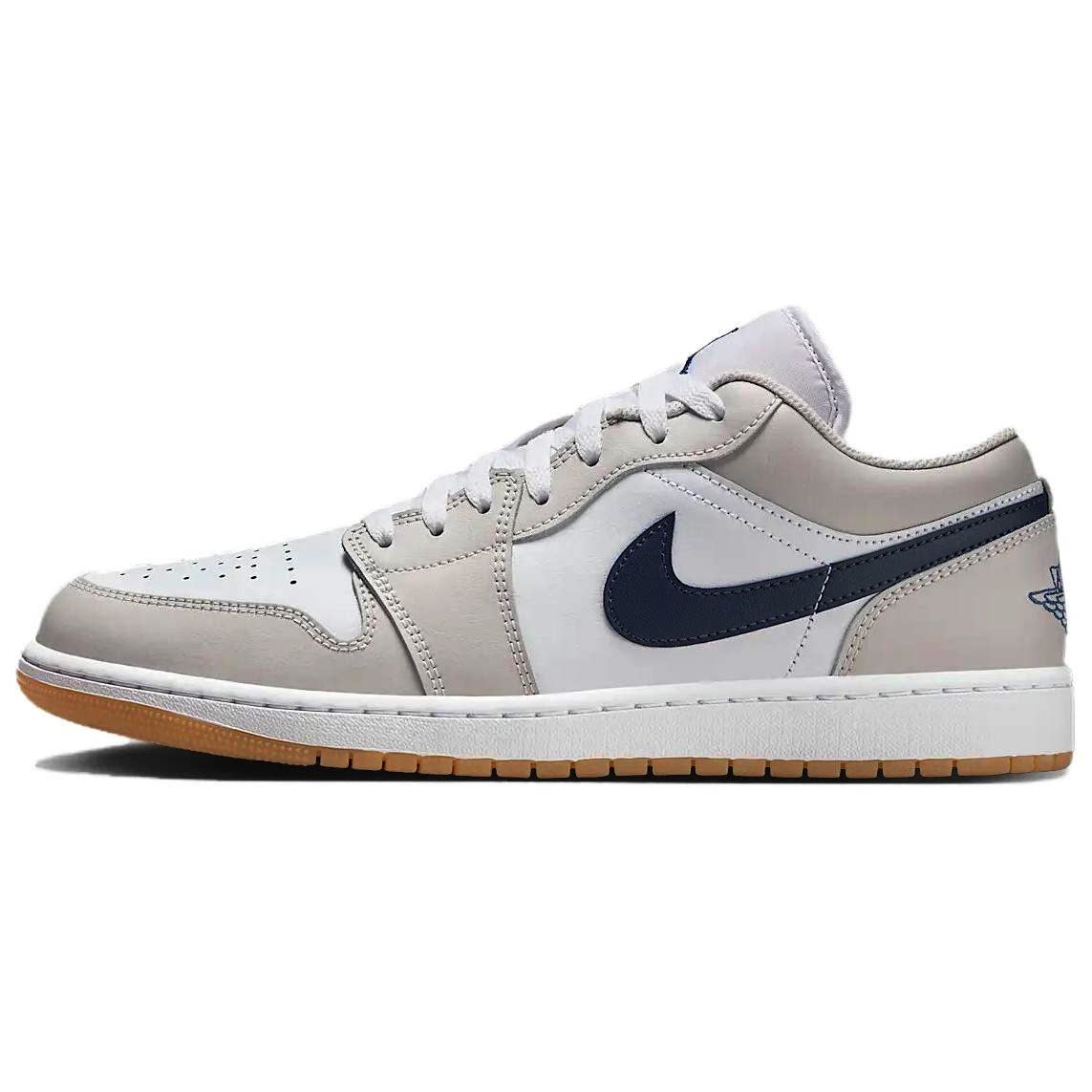 Jordan Air Jordan 1 舒适经典复古简约低帮减震篮球鞋 男款 白色