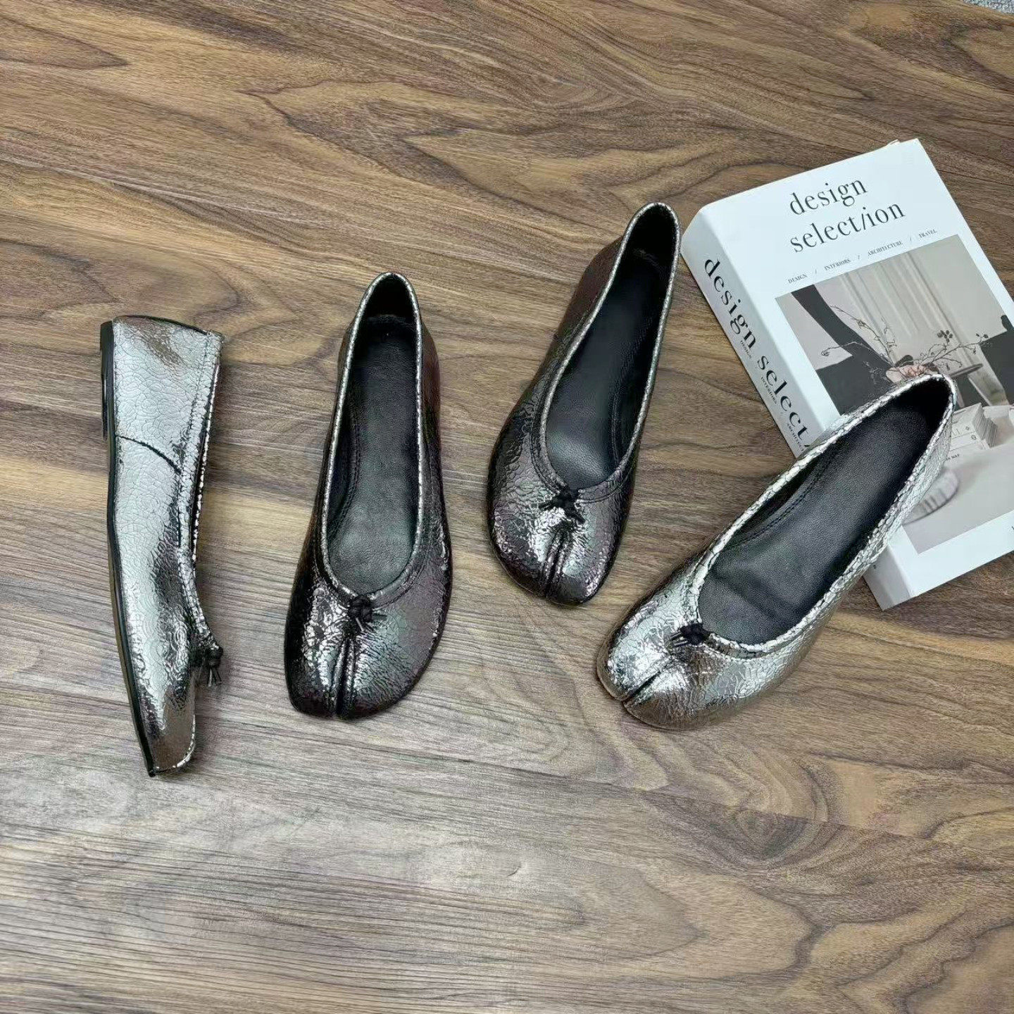 高级复古银色分趾鞋芭蕾鞋女平底浅口猪蹄鞋一脚蹬不累脚奶奶单鞋