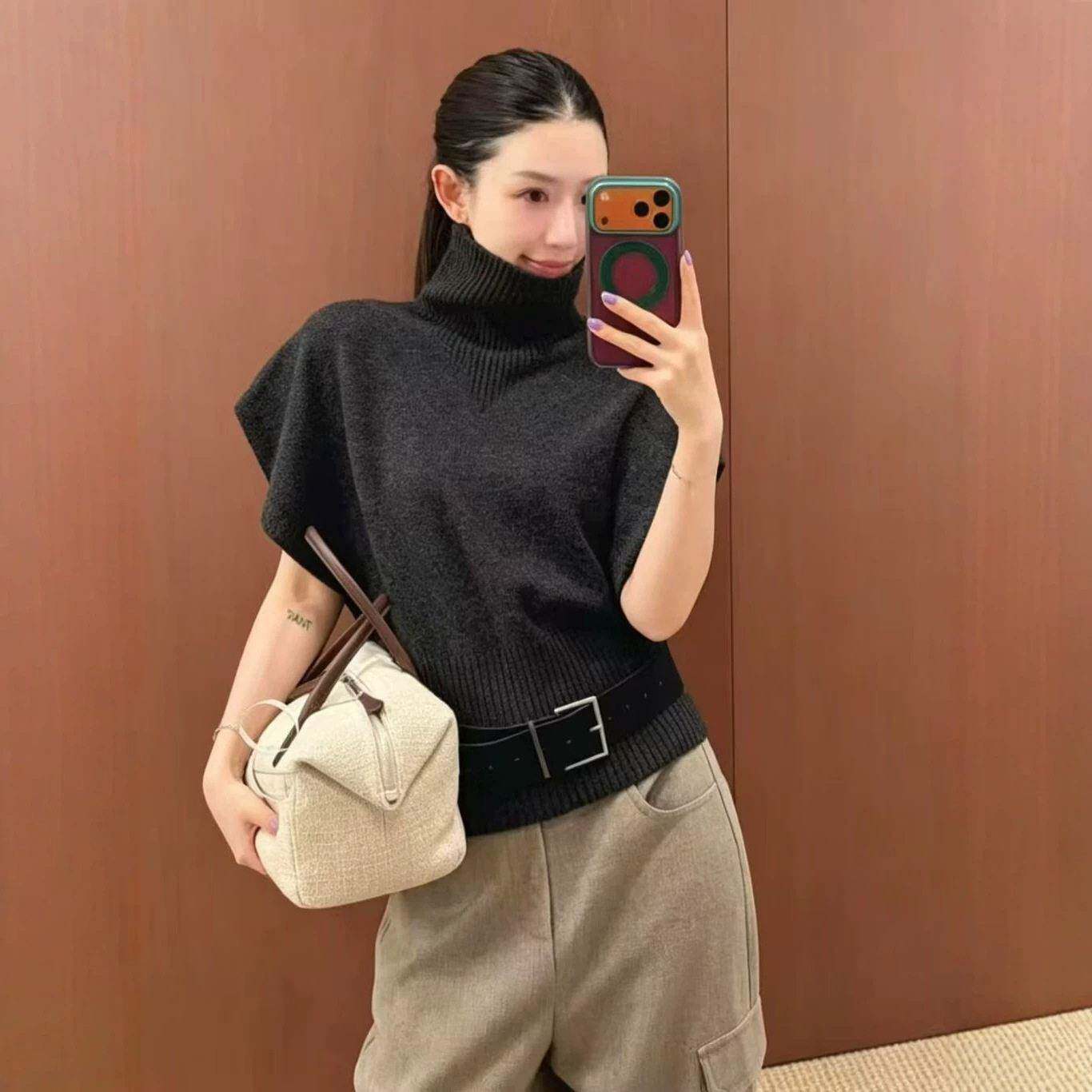 法式独特蝙蝠袖气质半领斗篷式针织衫女秋冬季收腰显瘦半袖毛衣