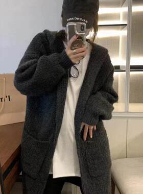 秋冬慵懒风加厚中长款毛衣大外套女装休闲显瘦连帽口袋针织开衫女
