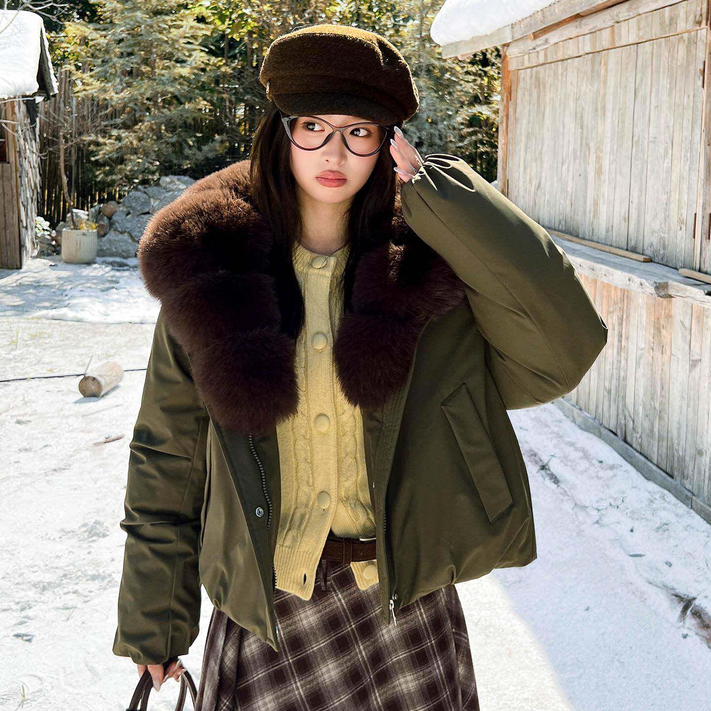 欧洲站2026冬仿狐狸大毛领短款羽绒棉服女加厚保暖派克服时尚棉服