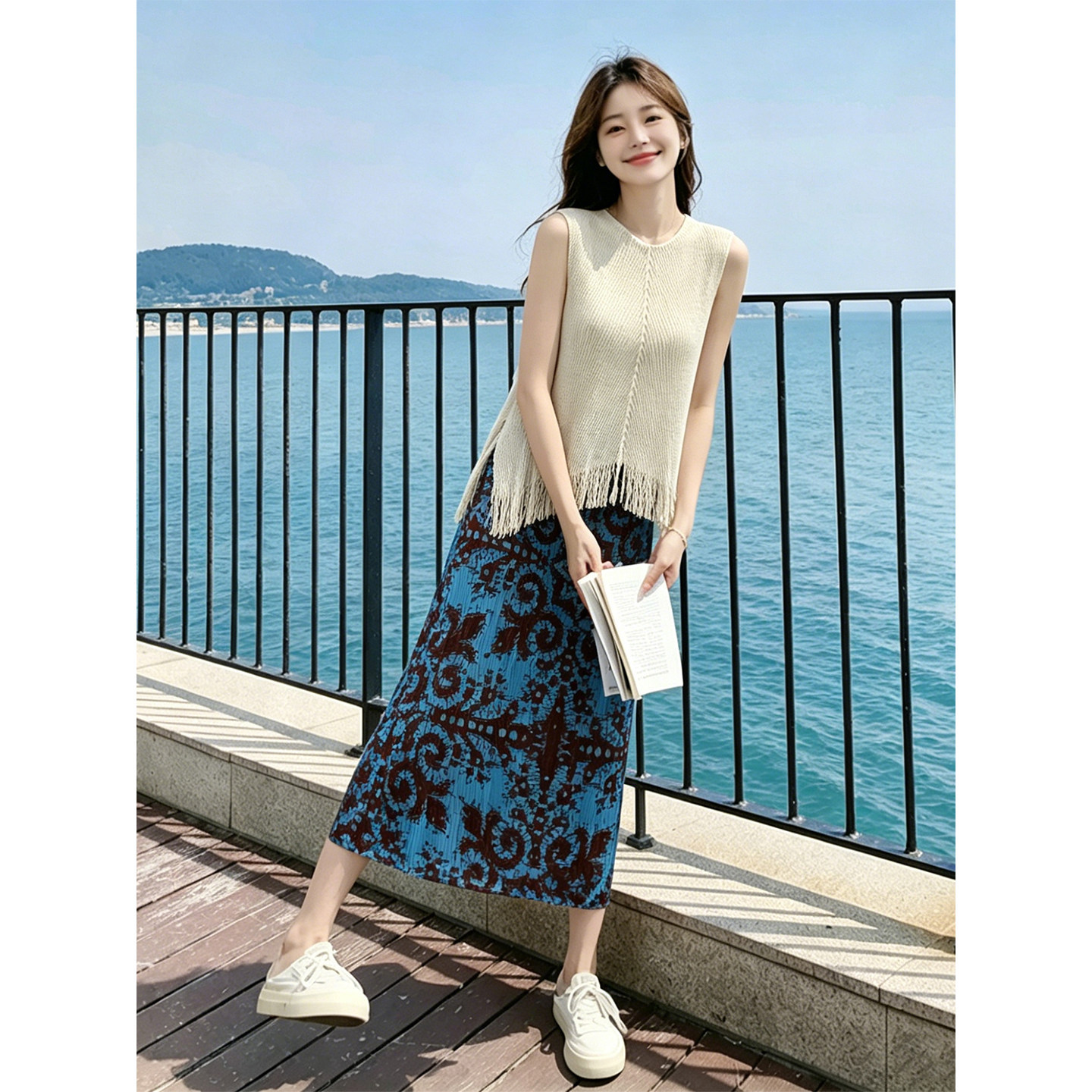 三宅褶皱夏季新款印花套装女度假风显瘦两件套流苏上衣半身裙