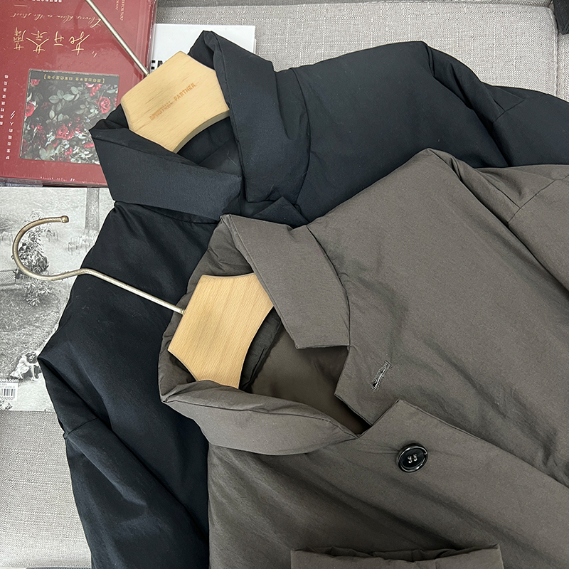 95白鹅绒高密纸感棉轻盈羽绒服