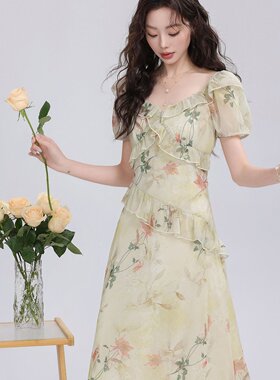又巷森林低语碎花连衣裙女20256夏新款小众温柔感荷叶花边长裙