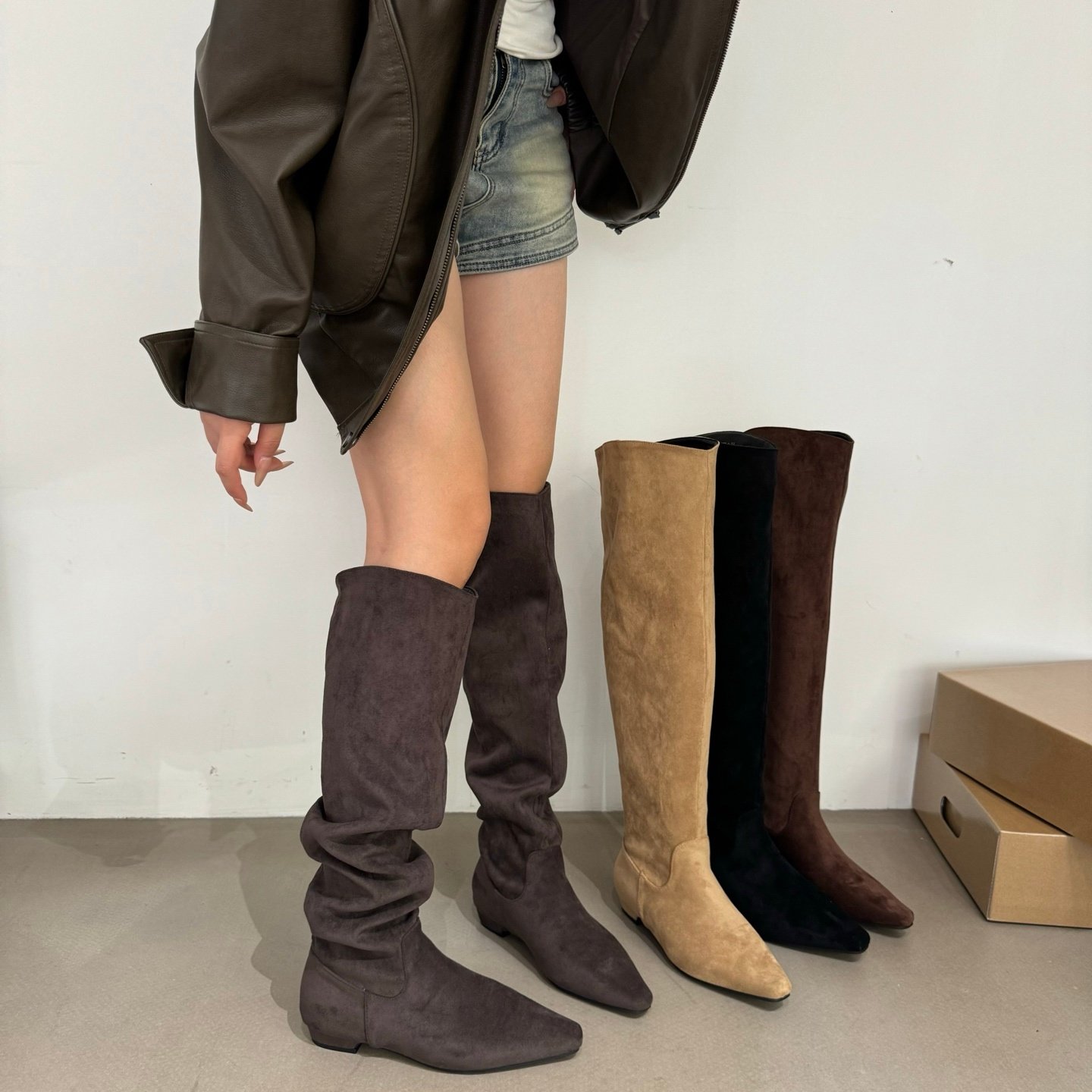 粗跟卡其色绒面高筒堆堆骑士长靴女靴子2025秋冬季V口瘦瘦长筒靴,女鞋,时装靴,淘宝优惠券,粉丝福利购,淘宝优惠卷
