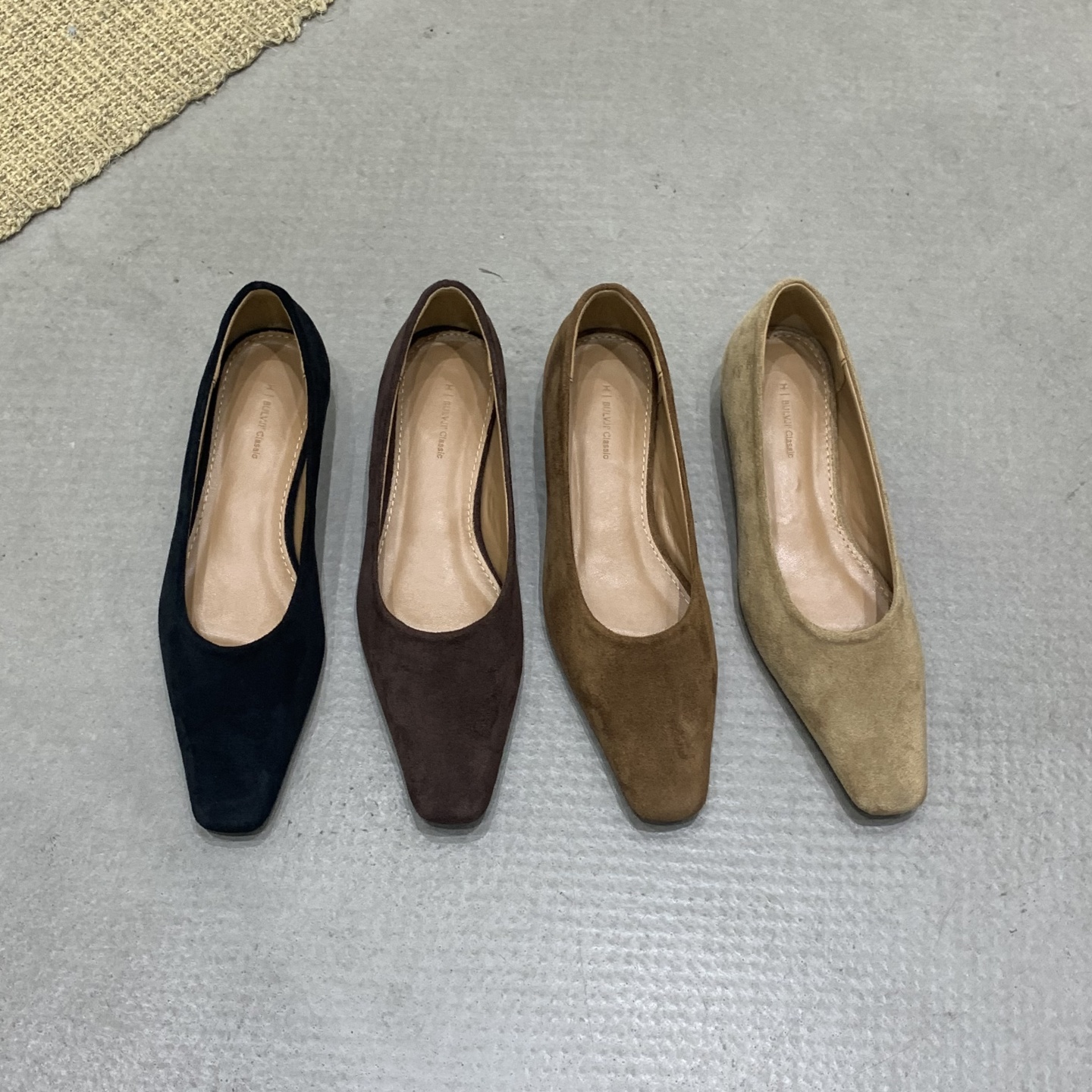 法式复古简约方头浅口低跟单鞋女2025年秋季新款绒面通勤瓢鞋女鞋