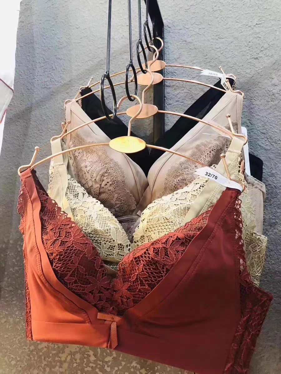 特价8818迪正品8819茉性感蕾丝款内衣无钢圈聚拢调整型大小胸文胸