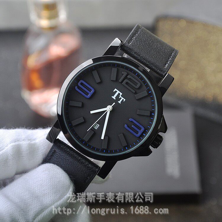 新款tt牌大表盘皮表带中性手表个性带显示潮流女表时尚日历