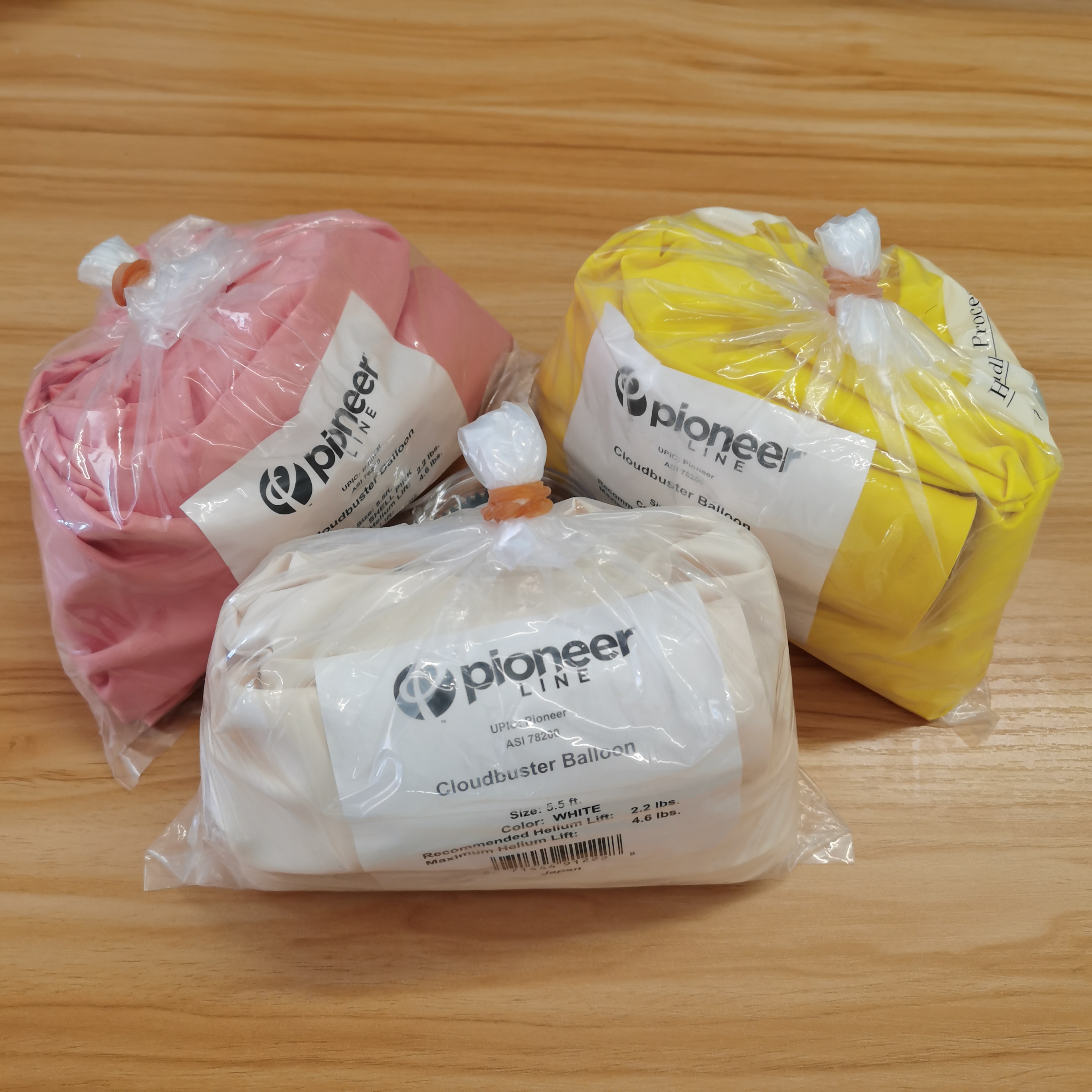 进口美国先锋66寸乳胶飘空气球