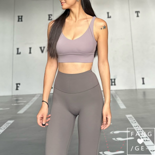 芳哥 浅象牙白月岩色背心式V美背运动文胸防震聚拢健身瑜伽内衣