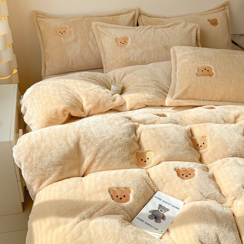 卡通刺绣牛奶绒床上四件套加厚保暖北极绒珊瑚绒床单被套冬季床品