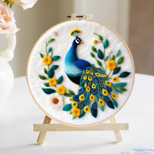 国风孔雀羊毛毡戳戳乐手工diy材料包制作生日礼物摆件装饰画挂件