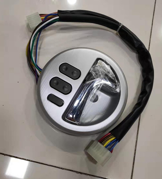 众泰汽车配件 5008 T200 左前内把手 含 左前门玻璃 升降器 开关