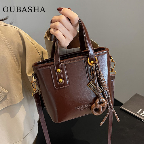 欧芭莎小众轻奢高级感爆款水桶包