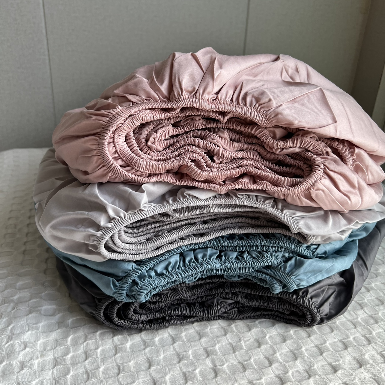 贡缎床罩纯棉全棉纯色