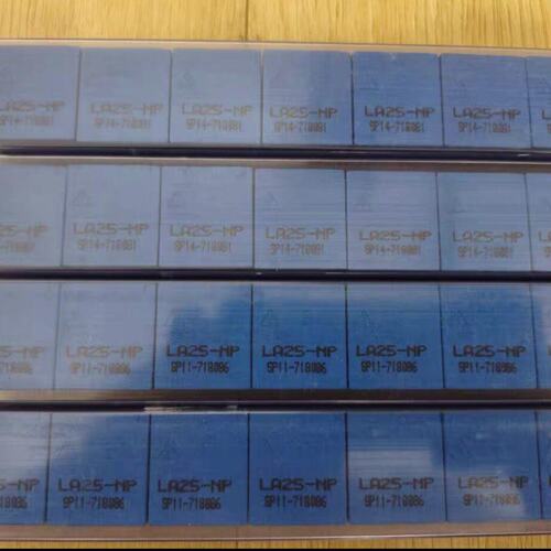 莱姆电流传感器LA25NP绝对全新质量保证议价