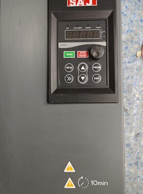 三晶变频器VM10004T011G二手拆机功能包好成色议价