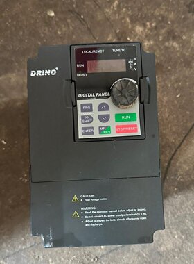 递恩变频器DNV510-1R5G3/2R2P3实物拍摄，功能议价