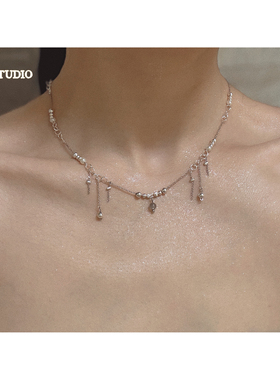 轻奢小众甜酷百搭通勤锁骨链