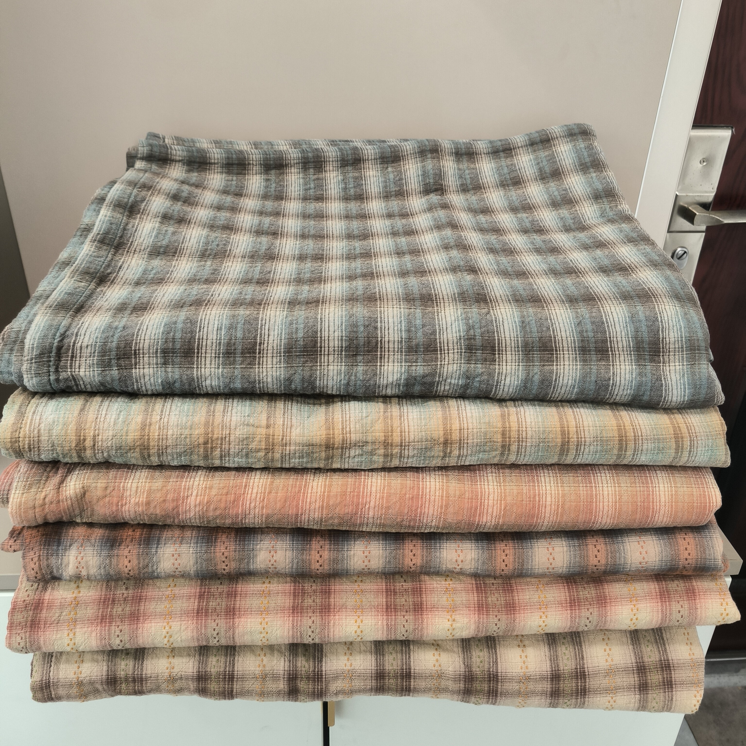 实体店沐瑟纯棉四层纱布水洗提花双人加大格子毛巾被纱布盖毯床盖