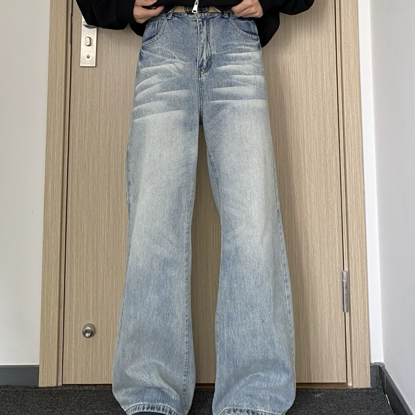 clenfit做旧冰蓝微喇显瘦牛仔裤