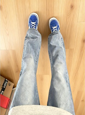 美式浅蓝色微喇牛仔裤春冬穿搭ootd显腿长裤子cleanfit弯刀直筒裤