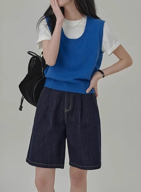 春日叠穿造型感单品 时髦简约圆领百搭针织马甲上衣