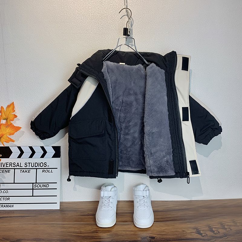 男童加绒派克服外套2025