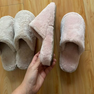 厚底坡跟不粘灰毛绒拖鞋秋冬静音防滑暖柔不沾灰EVA居家拖鞋女