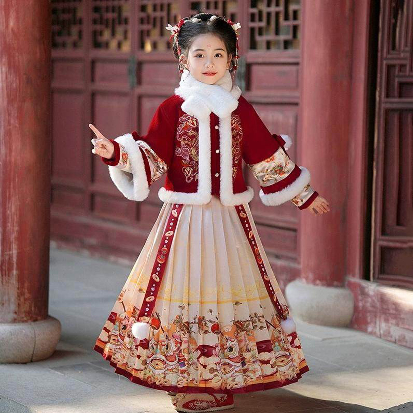 马面裙女童汉服冬季2026新款儿童喜庆拜年服冬款女孩唐装过年衣服