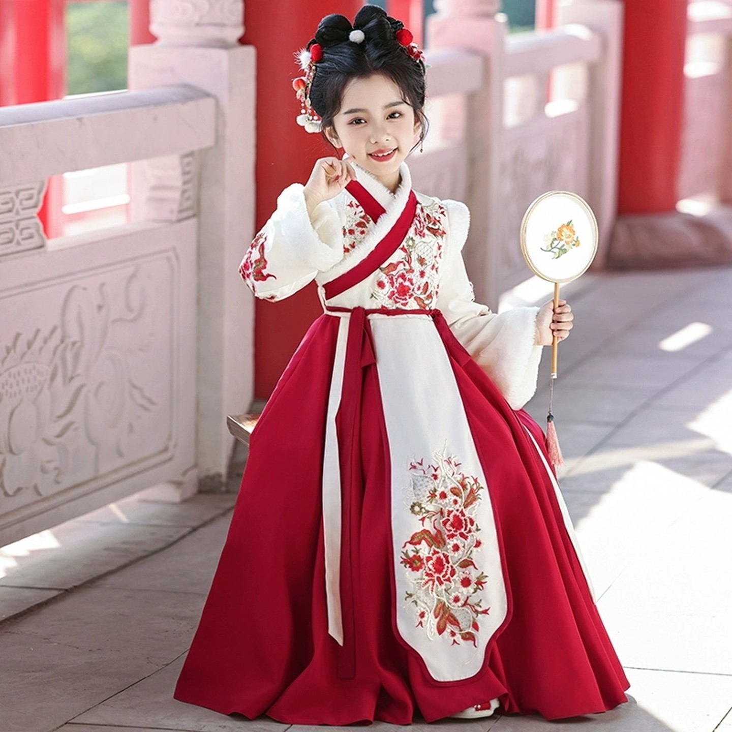 女童国风汉服冬季加绒红色唐装2026新款古风连衣裙儿童新年拜年服