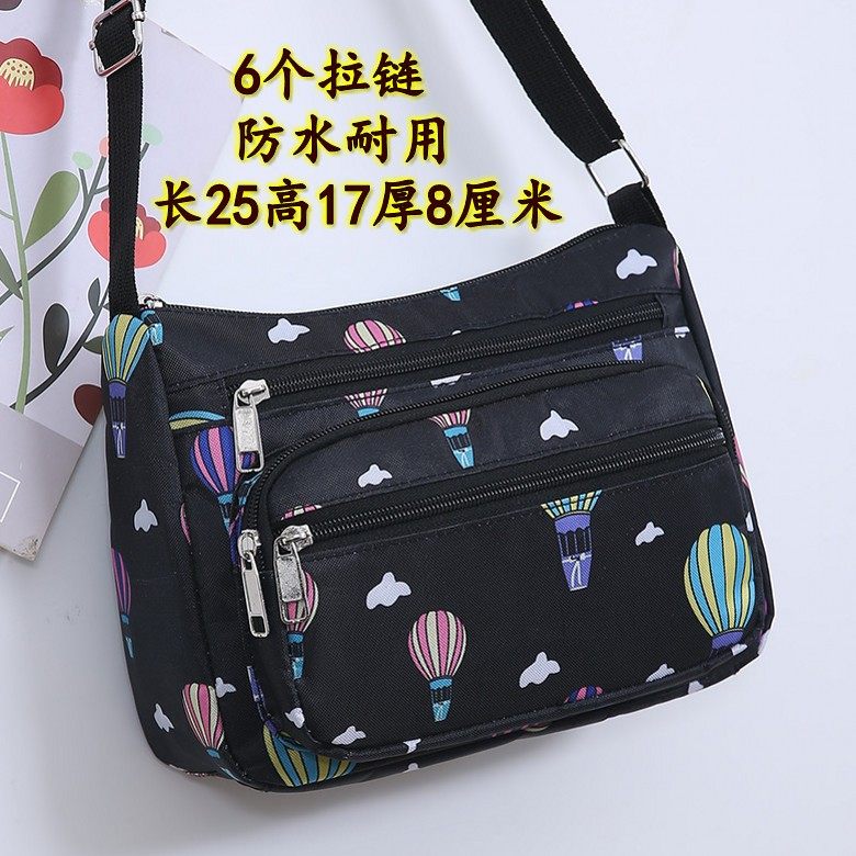 休闲斜挎包女妈妈中年防水老年人印花布包做生意包收钱包女士单肩