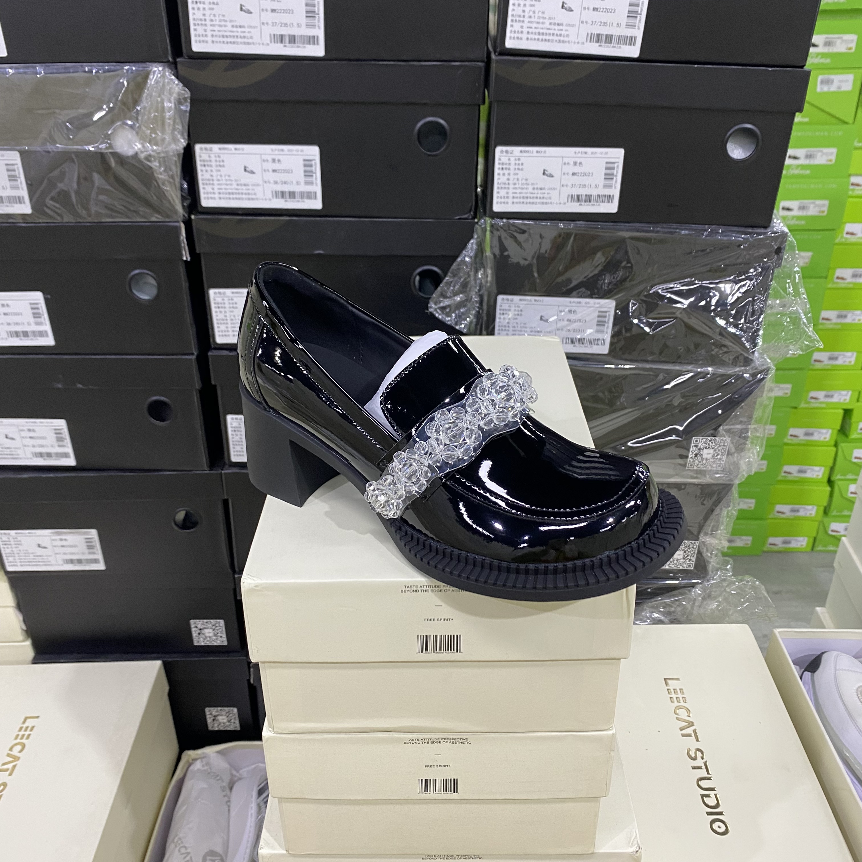 LS专柜正品G水晶珠漆皮高跟单鞋M6黑色