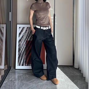 美式高级感黑色休闲裤女春季褶皱垂感镰刀阔腿裤宽松高腰西装长裤