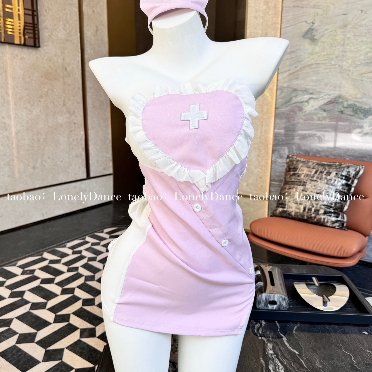 LonelyDance听护士话*奶乖纯欲可爱扮演性感抹胸后镂空制服睡裙女