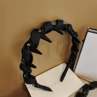 韩国缎面水晶满钻桃心麻花辫子发箍复古气质压发卡高级感带齿头箍