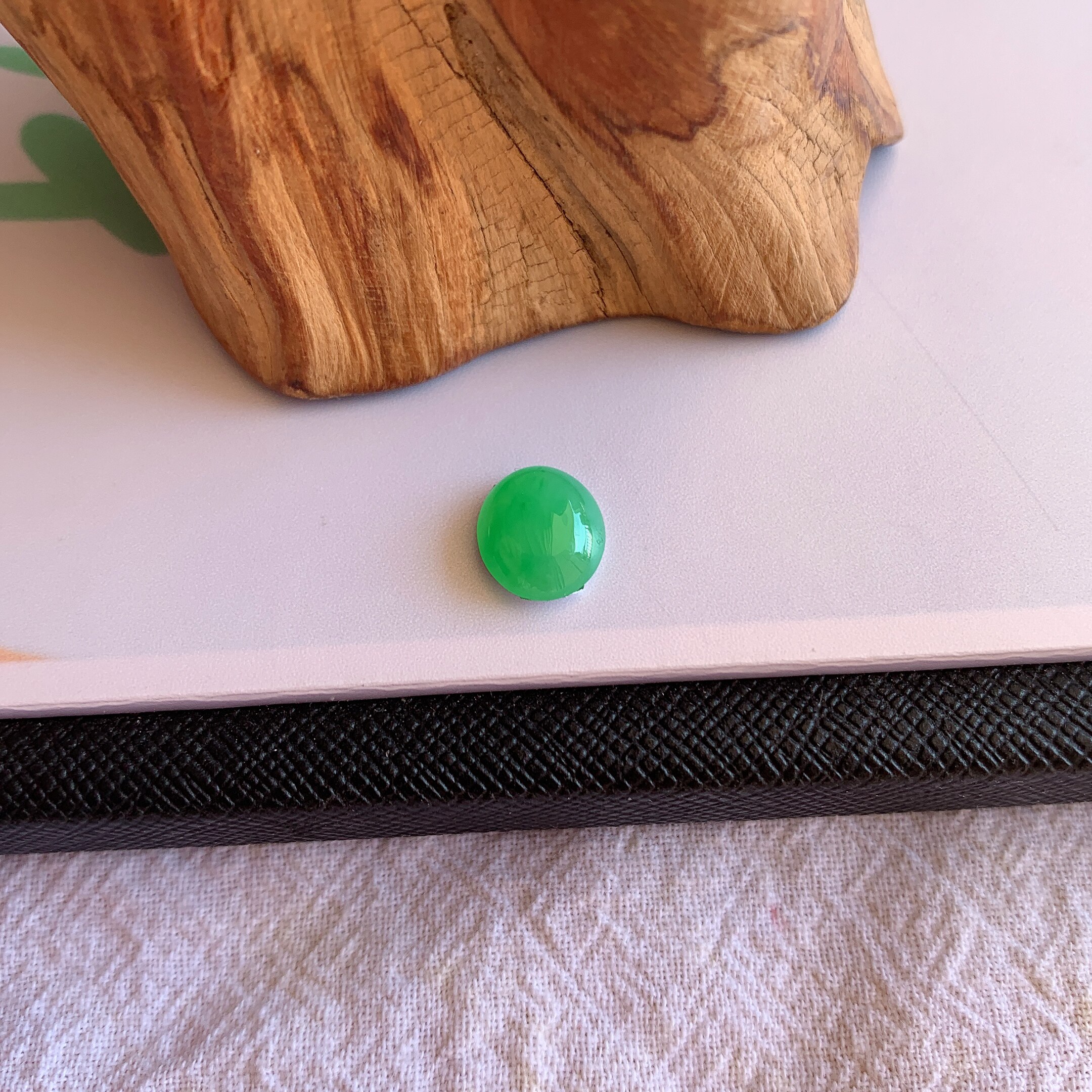 缅甸天然A货翡翠冰种满绿蛋面镶嵌件老坑玉翡翠满色蛋面戒面