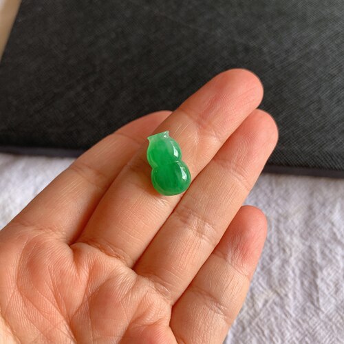 缅甸天然A货翡翠冰糯种阳绿葫芦下去件老坑玉辣绿葫芦小提溜挂件