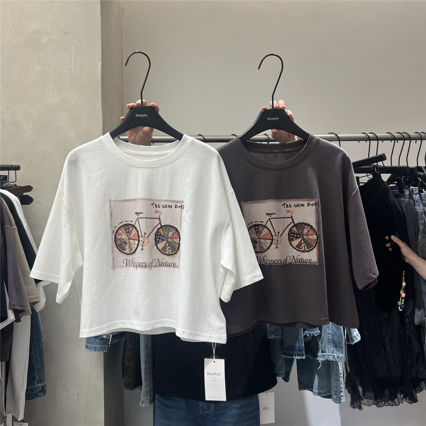 单品danpin 韩系休闲风自行车图案印花T恤高腰短款宽松显瘦短袖女