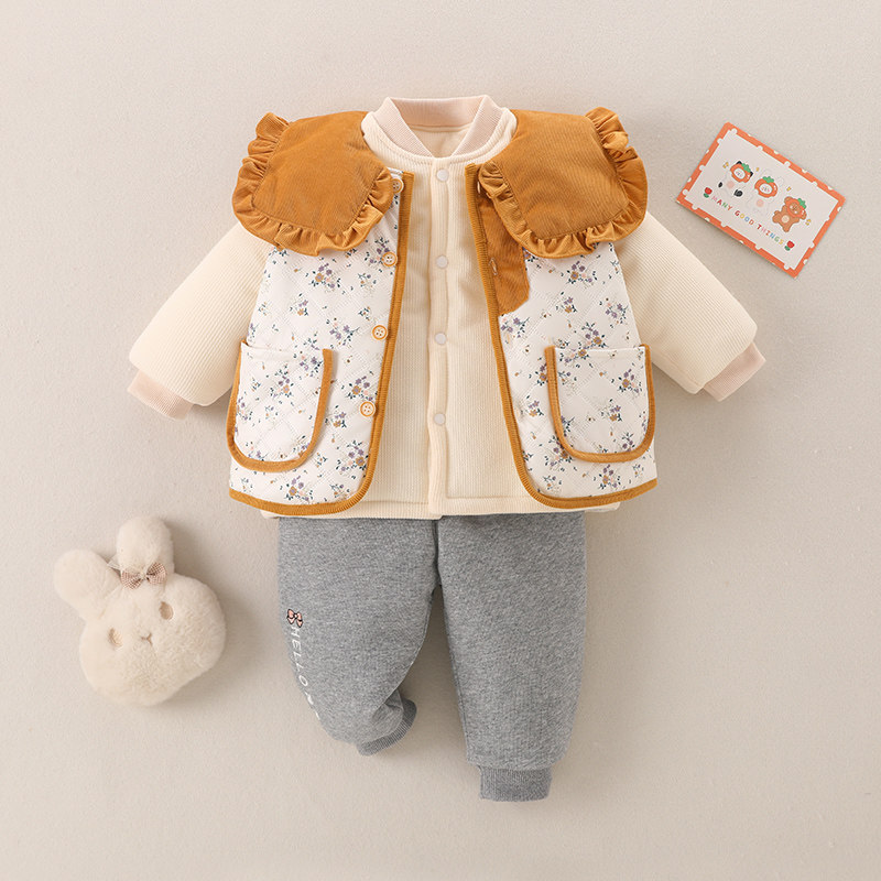 一1岁半女宝宝秋冬装洋气新款加厚棉衣袄三件套童婴儿服外套装季2