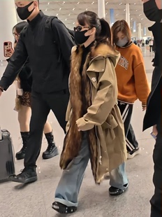 【张韶涵】同款连帽羽绒服派克服外套女25冬新款真大毛领宽松显瘦