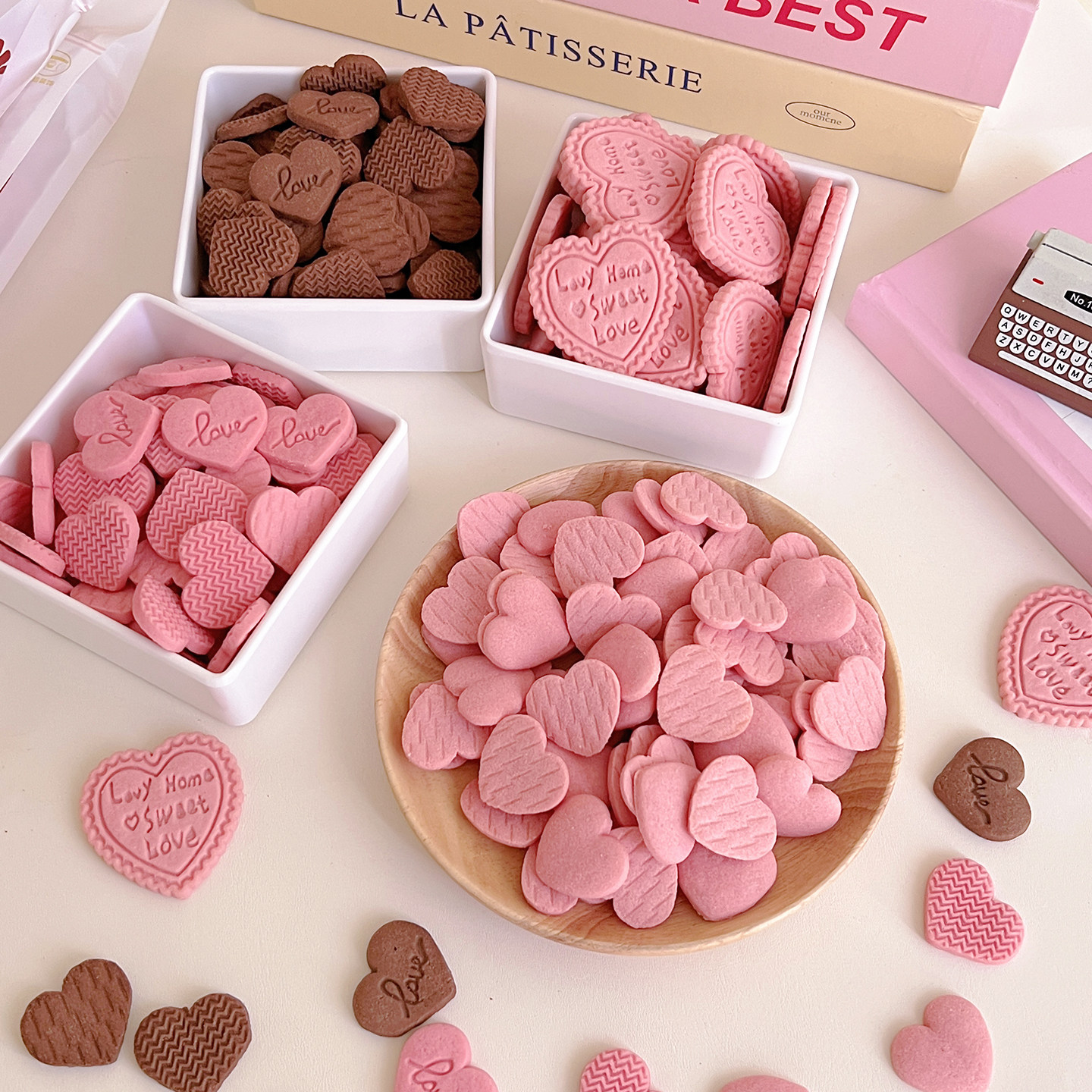 情人节爱心饼干蛋糕装饰摆件订婚结婚甜品台心形纸杯甜品烘焙插件,节庆用品/礼品,蛋糕/烘焙装饰用品,淘宝优惠券,粉丝福利购,淘宝优惠卷