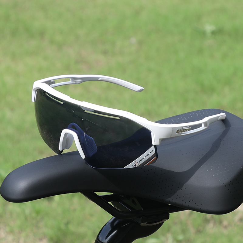 正品捷安特暴风骑行眼镜NXT 透明变色一体镜片户外运动自行车眼镜