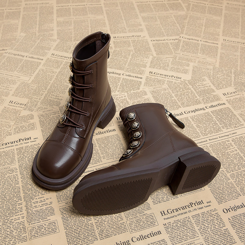 巨好看马丁靴子女厚底2025新款高级感爆款小踝靴粗跟瘦瘦短靴女