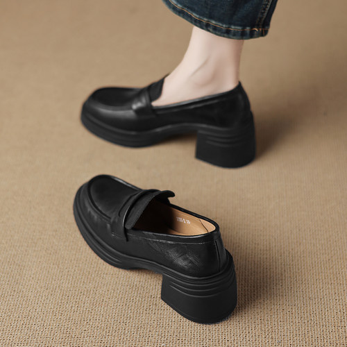 巨好看厚底小皮鞋女高级感乐福鞋