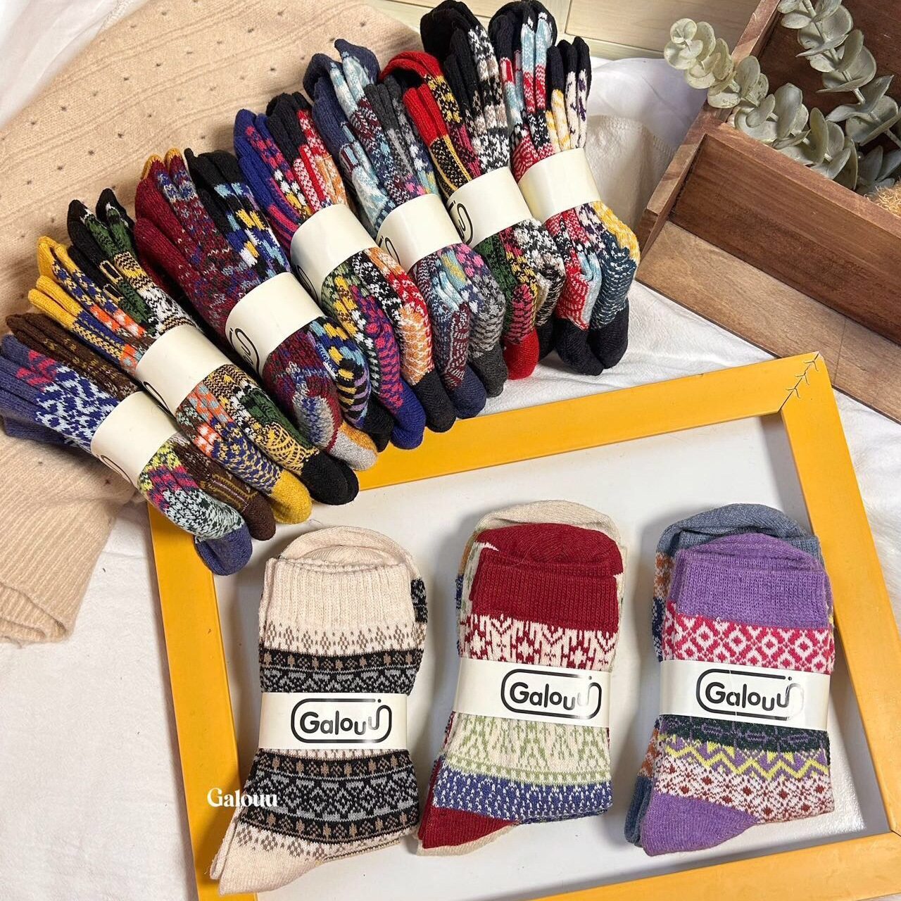 正品Galouu复古图腾羊毛袜10双装情侣秋冬加厚中筒女袜保暖袜子