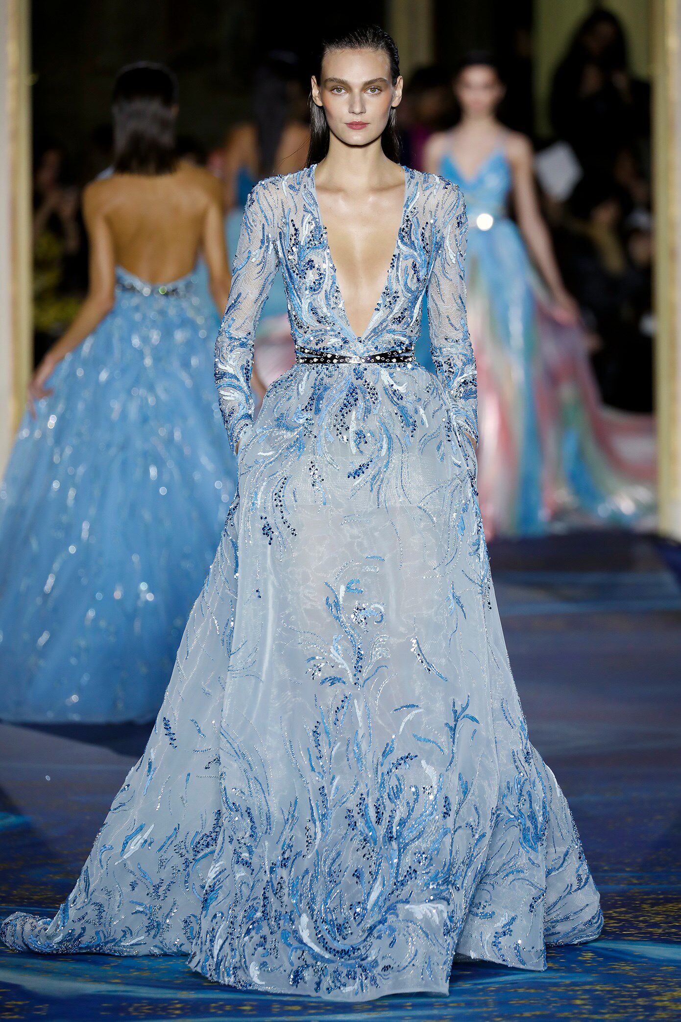 zuhair murad 2025蓝色渐变缝珠亮片V领长袖敬酒服演出主持晚礼服