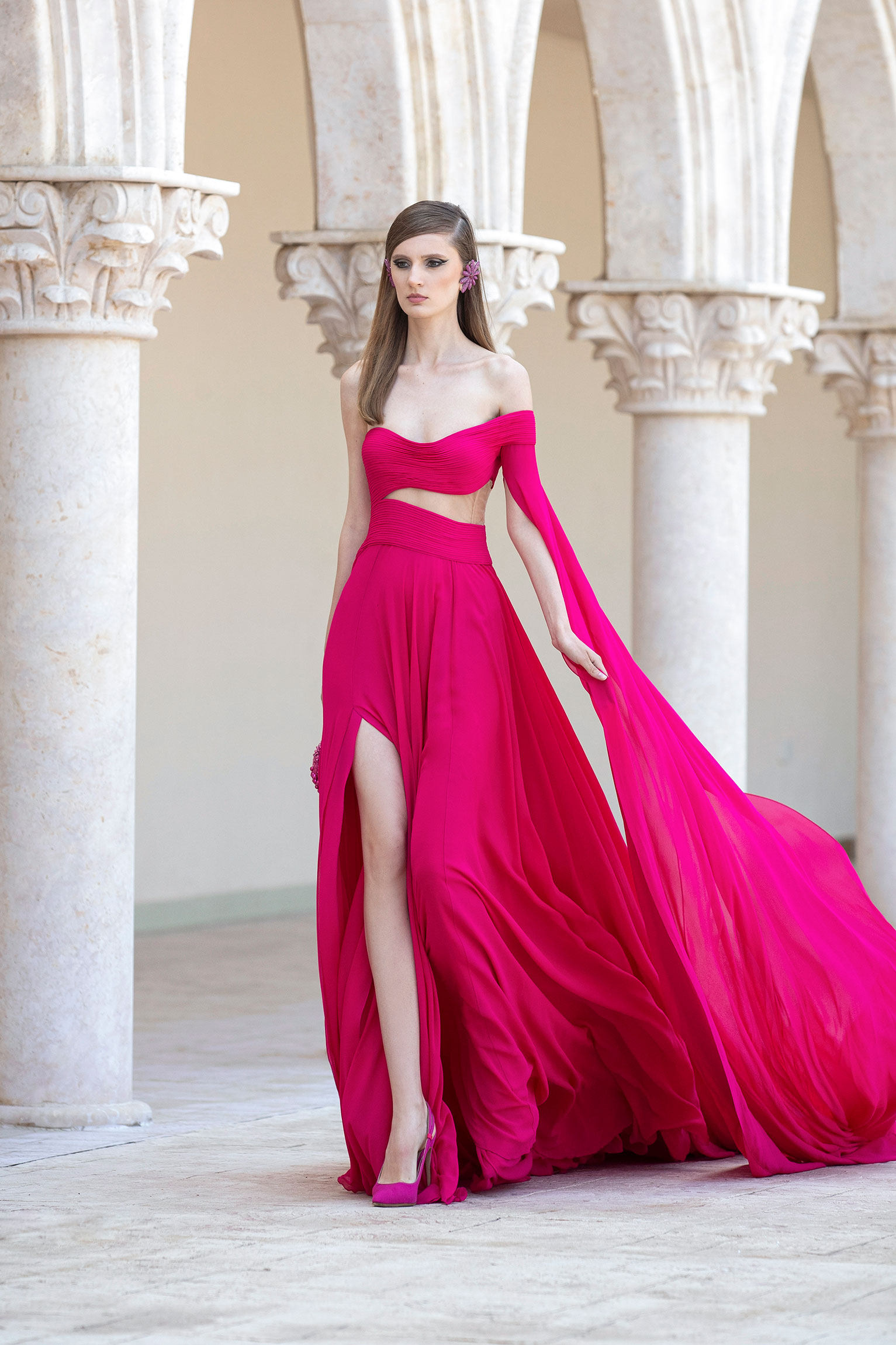 Georges Hobeika 玫红色一字肩性感开叉露腿生日聚会晚礼服敬酒服