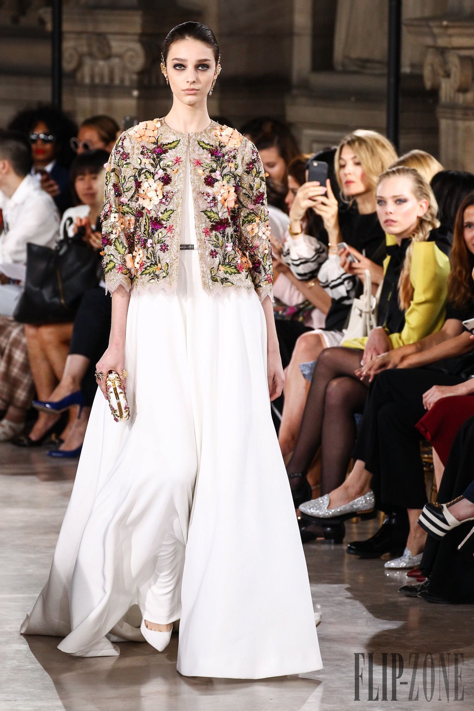 Georges Hobeika 白色两件套日常年会晚礼服妈妈装结婚回门敬酒服