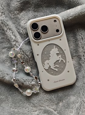 圆弧气囊IMD卡通可爱马年白色闪粉独角兽手机壳适用iPhone17promax大孔防摔苹果16亮面15趣味14创意13少女心